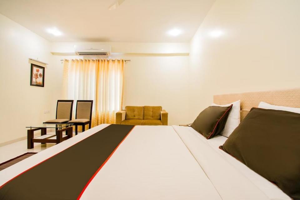 Hotel Lorven Visakhapatnam Exterior foto